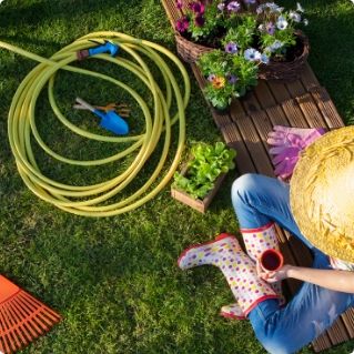 Somos importadores ferreteros de productos Perfectoplast en Ecuador